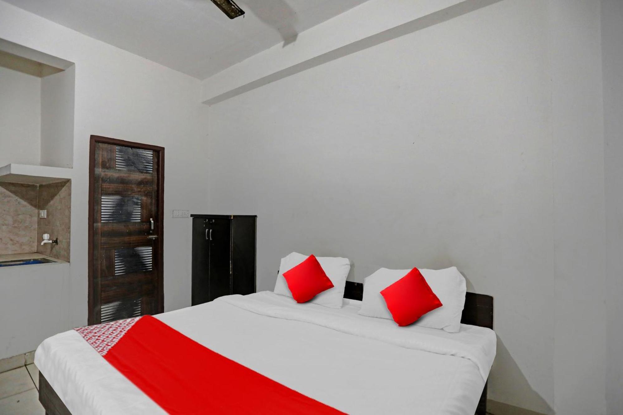 Hotel O Vrinda Residency ノイダ エクステリア 写真