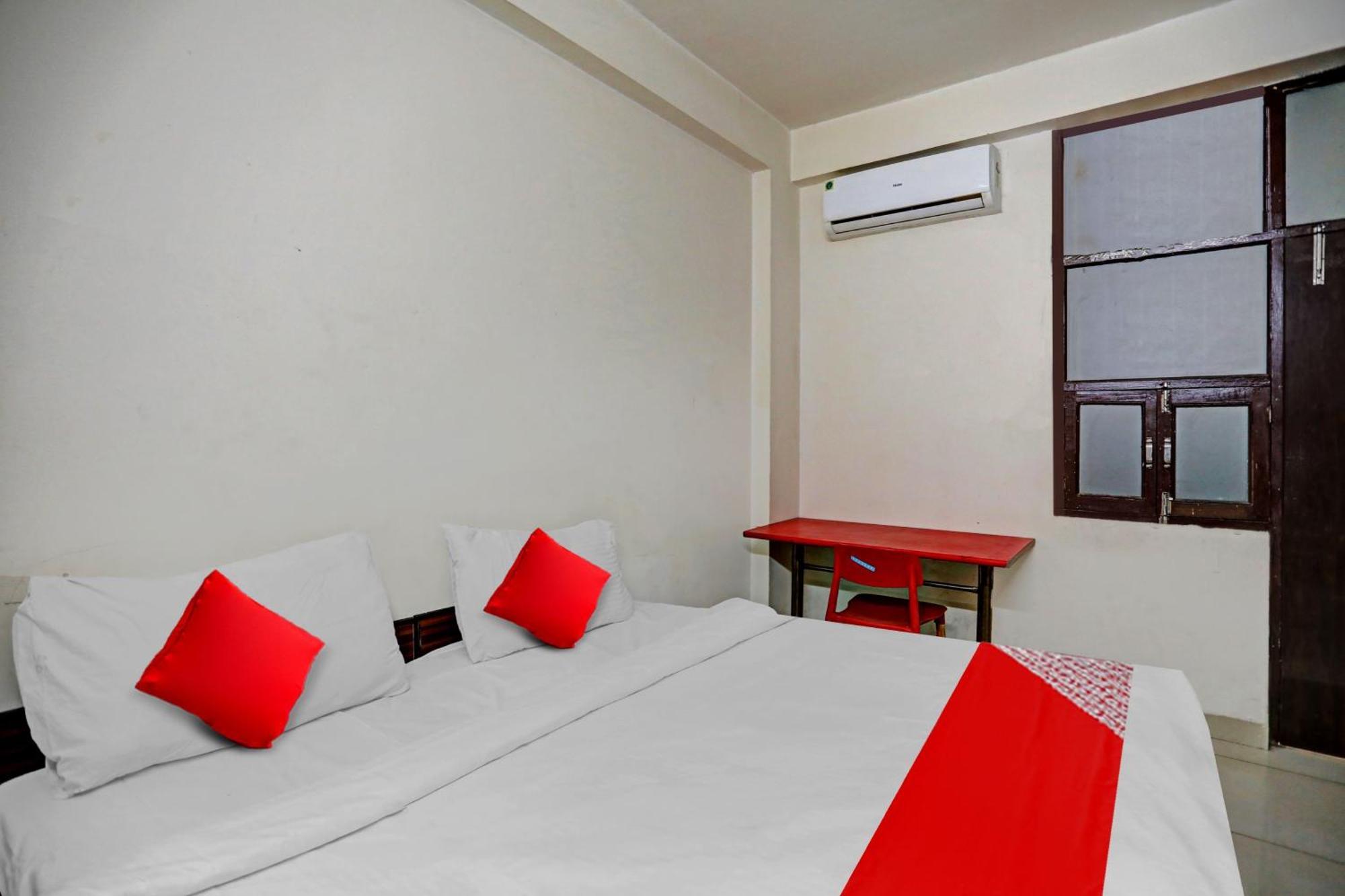 Hotel O Vrinda Residency ノイダ エクステリア 写真